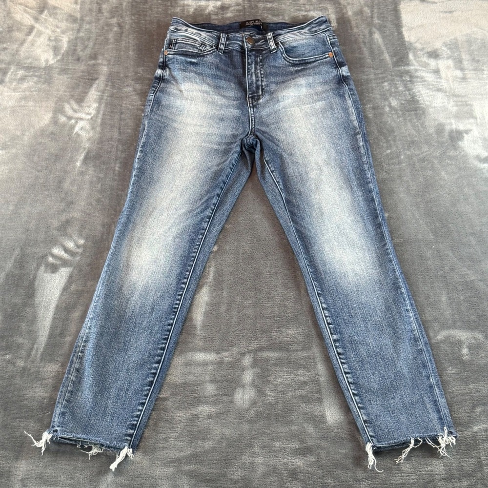 Judy Blue Relaxed Fit Medium Wash Raw Hem Straight Leg Jeans Size 27 High Rise